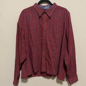 Men’s Van Heusen Plaid Flannel Shirt
